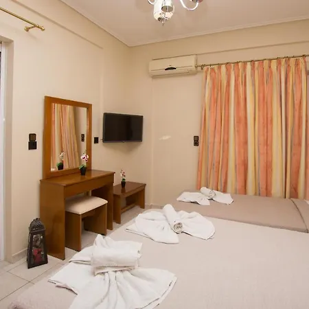 Paradise Bar Lägenhetshotell 4*