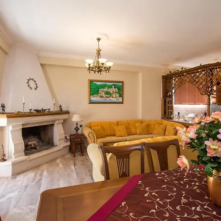 Paradise Bar Lägenhetshotell 4*