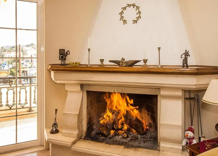 Paradise Bar 4* Plános